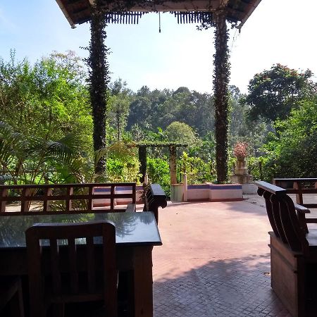 Coorg 4 C'S Little Paradise Madikeri Kültér fotó